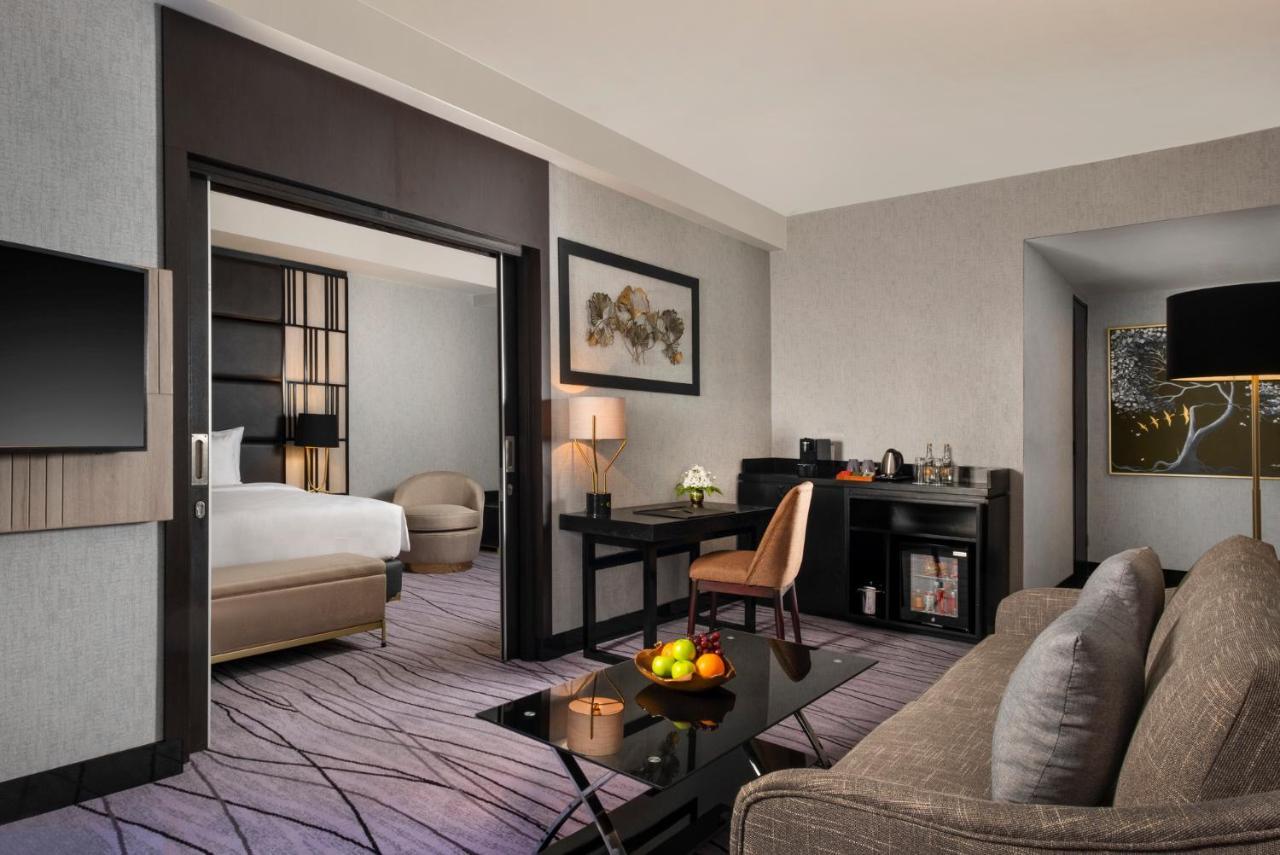 Grand Swiss-Belhotel Darmo 수라바야 외부 사진