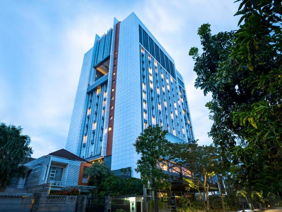 Grand Swiss-Belhotel Darmo 수라바야 외부 사진